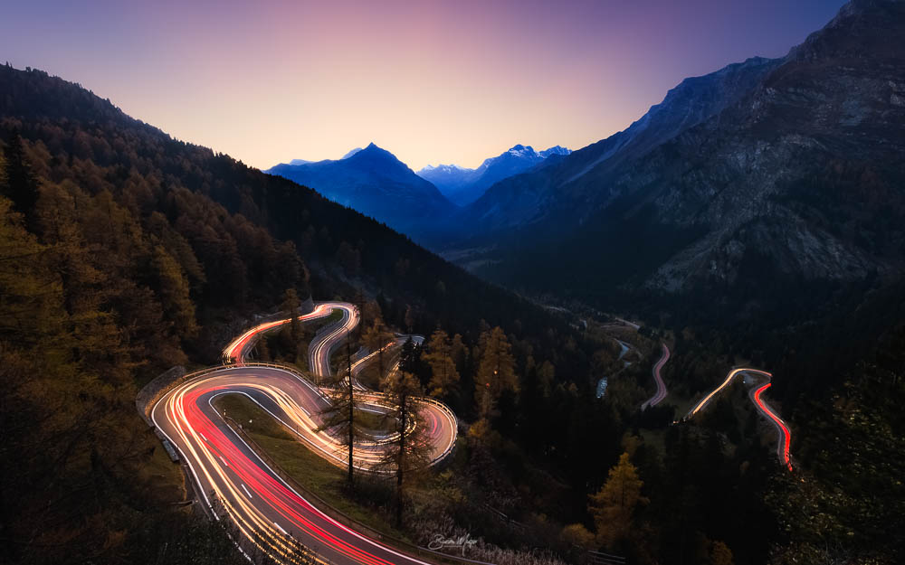 The road through the mountains