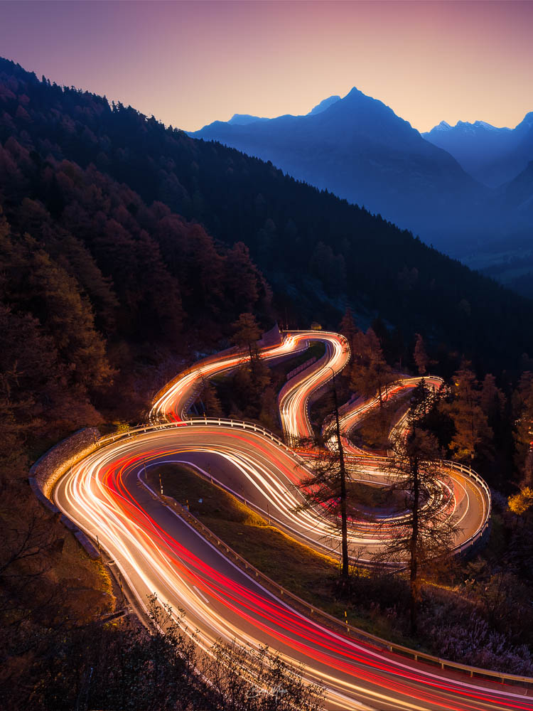 The road through the mountains